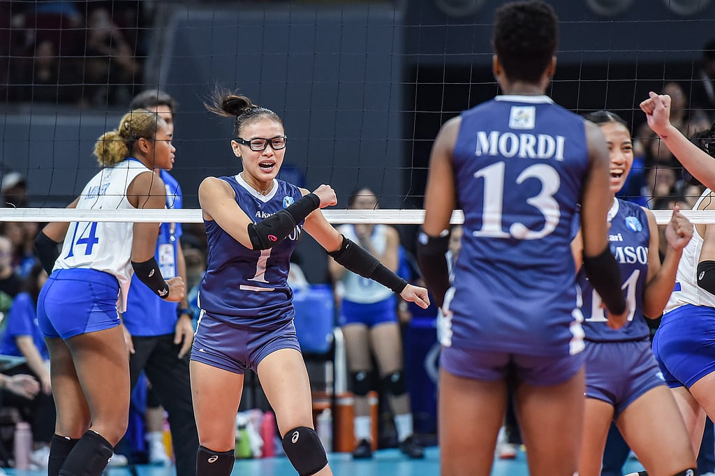 SHAINA SHINES: Nitura shatters UAAP rookie scoring record