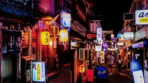 Six narrow alleyways make up Shinjuku’s Golden Gai, Tokyo, Japan