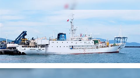 C/S Vega is a cable laying vessel equipped with a dynamic positioning system, a remotely operated vehicle, and a cable laying support system. The vessel can be used for submarine cable laying works, repair works or cable burying works.
