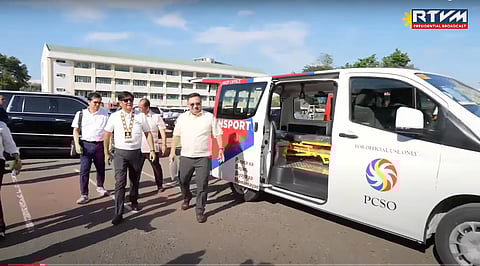 The government has turned over 91 units of Patient Transport Vehicles (PTV) in Mindanao on Tuesday.

According to President Ferdinand “Bongbong” Marcos Jr., 85 units were given to Northern Mindanao, while 6 units were given to the Bangsamoro Autonomous Region in Muslim Mindanao (BARMM).