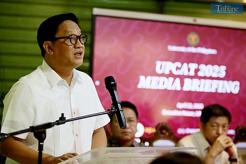  At a press conference on Tuesday, April 22, 2025, University of the Philippines President Angelo Jimenez, along with other officials, announced that 13 percent — or 17,996 out of 135,236 examinees — passed the University of the Philippines College Admission Test (UPCAT) held at UP Diliman, Quezon City.