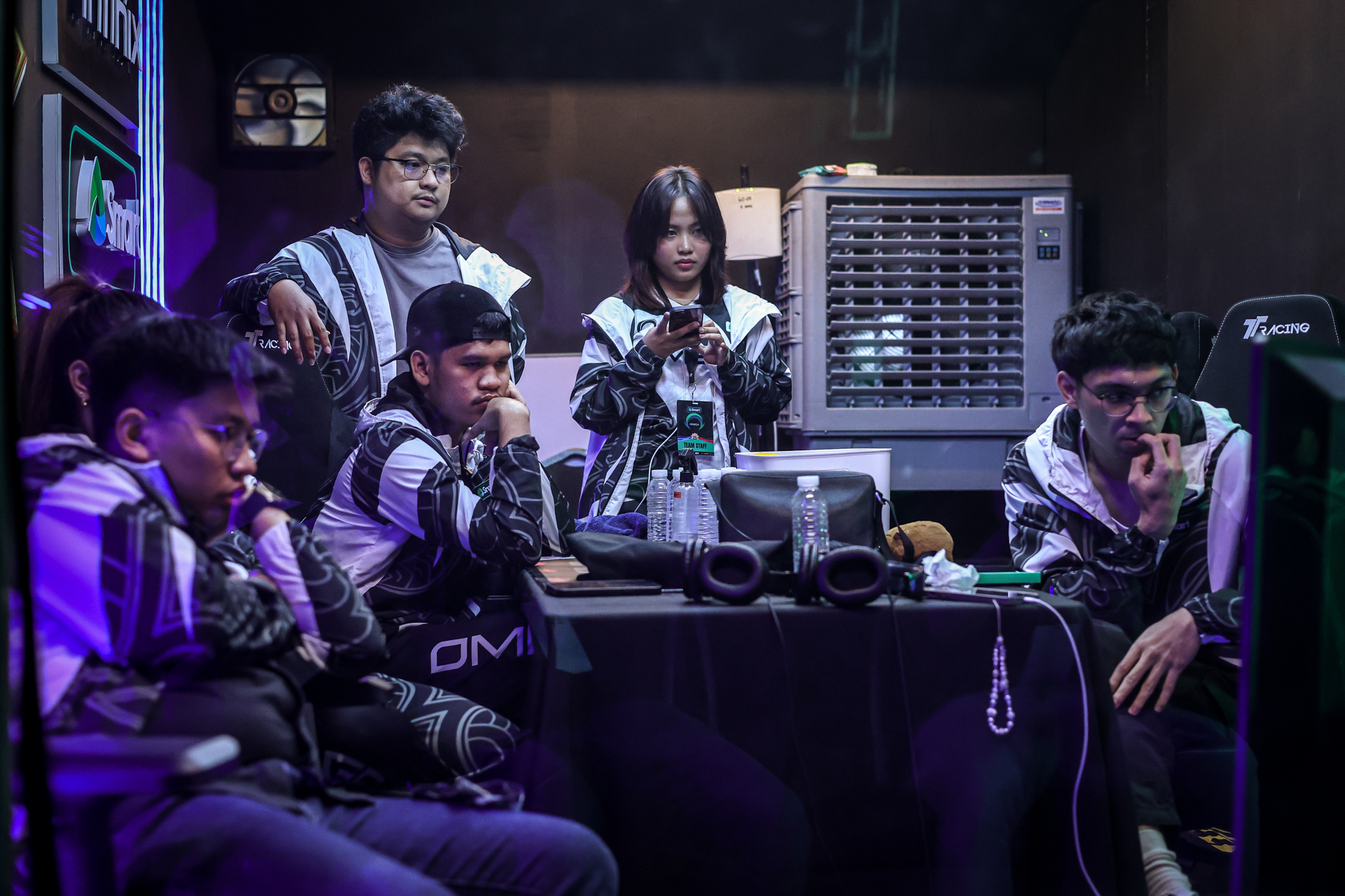 Omega coaching staff and Ch4knu