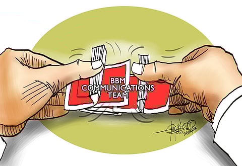 Disconnected comms team