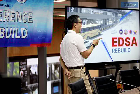 TRANSPORTATION Secretary Vince Dizon, Public Works and Highways Secretary Manuel Bonoan, and Metro Manila Development Authority Chairman Don Artes discuss contingency measures to ease traffic once the EDSA reconstruction begins, during a press conference at the MMDA main office in Pasig City on Monday.
Dizon announced that free toll on Skyway Stage 3 and an odd-even traffic scheme will be implemented during the EDSA rebuild.