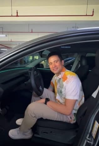 Sam Milby treats himself to a birthday surprise