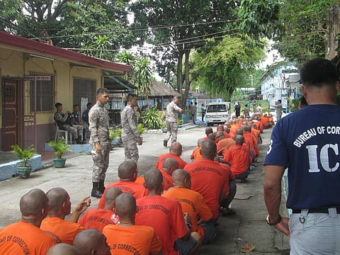 BUCOR guards on the lookout for PDLs transfer from NBP to Sablayan Prison and Penal Farm in Occidental Mindoro.