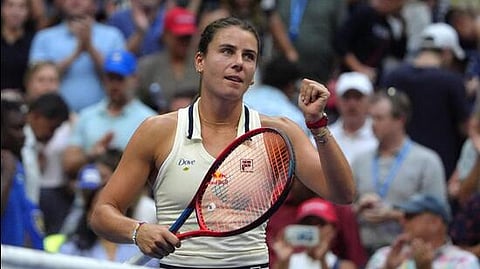 USA's Emma Navarro celebrates winning her round of 16 match against Coco Gauff at the US Open.