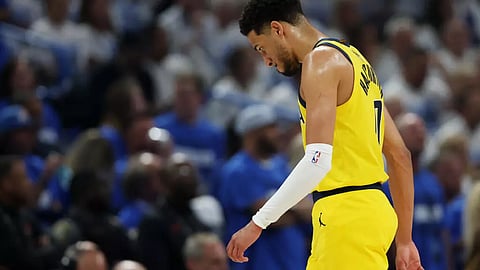 Tyrese Haliburton's injury problems continued in the Indiana Pacers' defeat to the Oklahoma City Thunder 