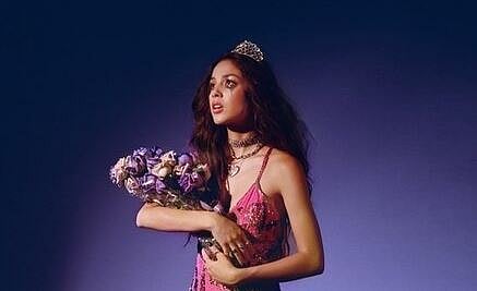 Olivia Rodrigo slams abortion law in viral post