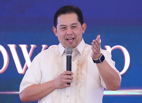 HOUSE Speaker Martin Romualdez, who faces charges in Ombudsman for allegedly manipulating this year's budget, backs call to make the bicameral conference committee open for public scrutiny.
