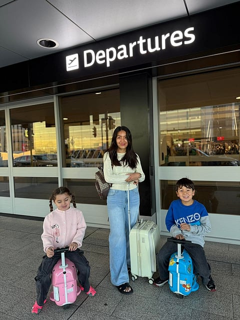 Jeraldine Blackman with kids on their way to PH