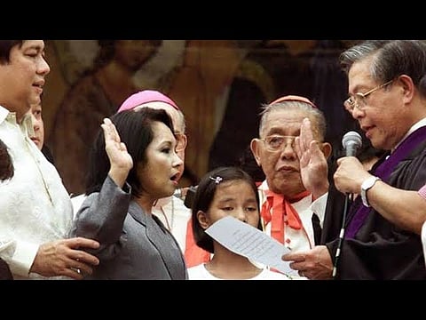 PGMA’s Presidential Oath of Office that took place at the EDSA Shrine during the 2001 People Power Revolution.