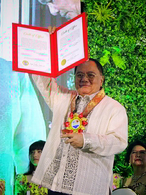 Threepeat for Governor Ebdane. Governor Hermogenes Ebdane Jr. takes oath as the re-elected governor of Zambales at the Botolan Peoples Plaza in Botolan on Monday. The former DPWH secretary won his third and final term as governor, a feat that has not been seen in Zambales since the year 2000. 