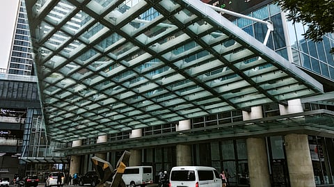 Phl shares open stronger, led by ALI and MFC gains