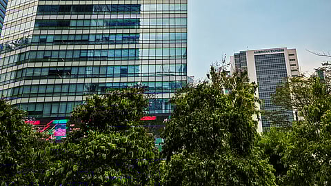 PSEi falls below 6,300 as PLUS plunges 27.6%