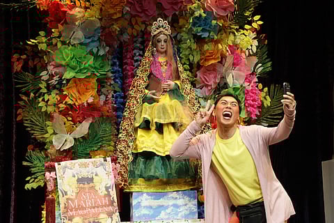 'MINATING ni Mariah ang Manto ng Mommy ni Mama Mary­­' by Eljay Castro Deldoc.