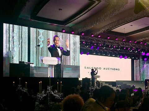 Richie Lerma presiding over the record-breaking auction of Juan Luna’s Spoliarium boceto held at the Manila Peninsula in 2018.