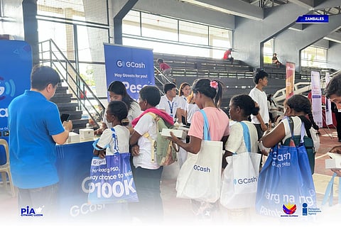 A total of 250 members of the Pantawid Pamilyang Pilipino Program (4Ps) underwent digital financial literacy training at the Botolan People’s Plaza here on July 17, 2025.