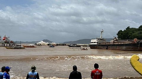 BARANGAY captain Dante Malimban of Alas-Asin, Mariveles, Bataan leads a successful rescue of three fishermen after their boat capsized off the town’s coast, with help from the Philippine Coast Guard and PNP Maritime Group. (See story on page B16)