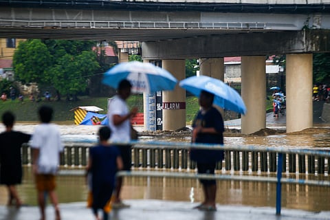 Malacañang Palace has suspended government work and classes on Wednesday, July 23, 2025 due to the heavy rainfall brought about by the southwest monsoon (Habagat).