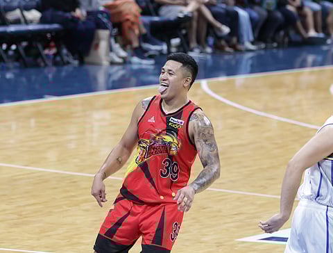 JERICHO Cruz of San Miguel Beer draws the ire of TNT team manager Jojo Lastimosa, adding an extra level of excitement in their PBA Philippine Cup best-of-seven finals series. 