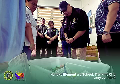 DOH Secretary Ted Herbosa visits evacuees in Marikina schools (Photo courtesy of DOH)