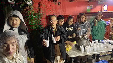 The Mother and Son tandem of Sylvia Sanchez and Arjo Atayde delivered hot meals for flood affected reaidences in QC 