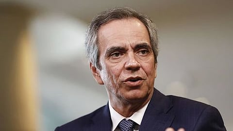 Razon takes Phl’s richest pole position