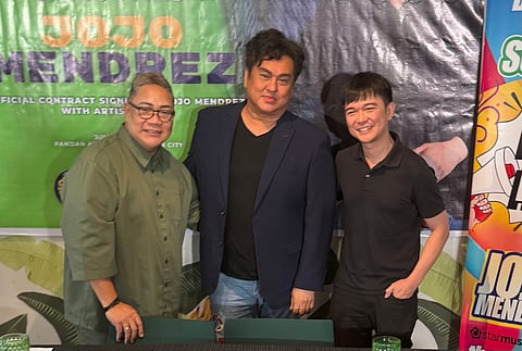 Business Manager Rams David, Jojo Mendrez and Jonathan Manalo