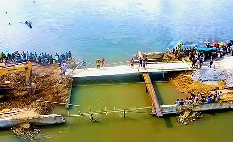 The bridge in Moncada, Tarlac where the kolong-kolong fell.