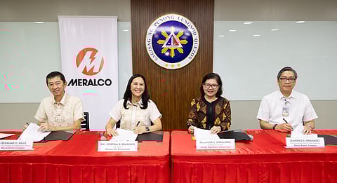 COLLABORATION FOR SUSTAINABILITY. Meralco partnered with the Energy Regulatory Commission (ERC) and the Quezon City local government unit to promote the greater use of renewable energy sources. Seen in the photo are (LR) Meralco Senior Vice President and Chief Revenue Officer Ferdinand O. Geluz, Quezon City Mayor Josefina “Joy” G. Belmonte, ERC Chairperson Monalisa C. Dimalanta, and Meralco Vice President and Head of Utility Economics
Lawrence S. Fernandez during the signing of the tripartite agreement on August 4, 2025. 