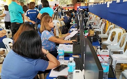 BSKE registrants near 1M, says Comelec