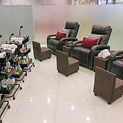 PENNYWORTH’S Nail Bar in Alabang Town Center, Muntinlupa City. 