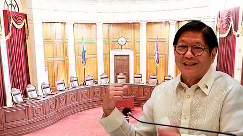 It’s a wrap President Ferdinand R. Marcos Jr. speaks about pressing issues during the Kapihan with the Media at the Taj West End in Bengaluru, India, on 8 August before returning to the Philippines. 