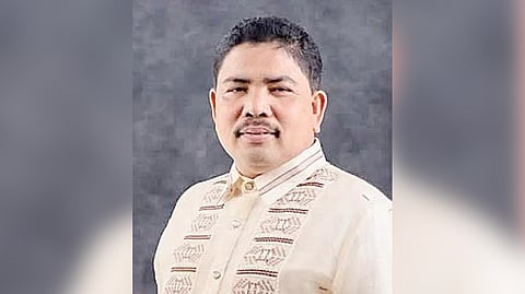 Board member who shot vice mayor charged