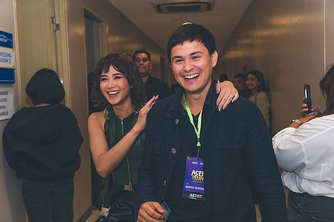 Proud husband Matteo Guidicelli with wife Sarah G after trending performance with SB19