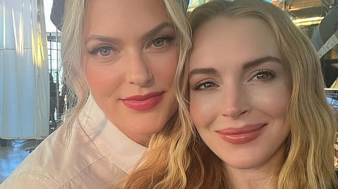 Elaine Hendrix and Lindsay Lohan.