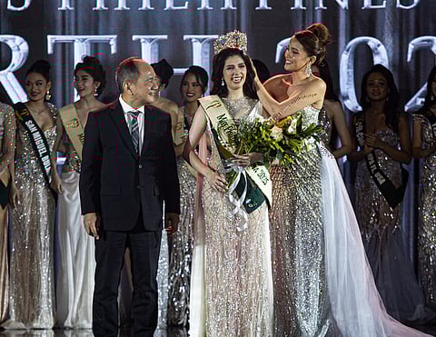 OUTGOING titleholder Irha Mel Alfeche of Matanao, Davao del Sur crowned Barcoma