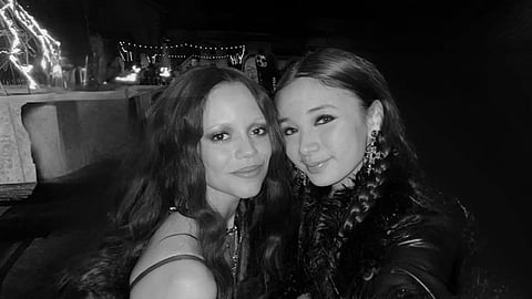 Jenna Ortega (Wednesday Addams) and Sofia Pablo. 