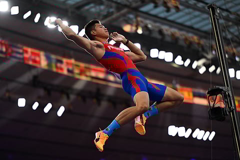 ERNEST John Obiena slides to No. 5 in the latest ranking of World Athletics.