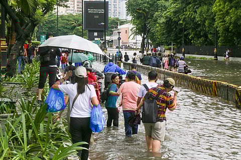 ‘Isang’ brings floods to Manila