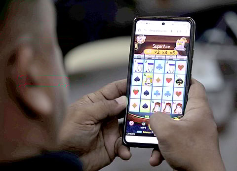 ONLINE gambling is being throttled by government moves, including the Bangko Sentral ng Pilipinas barring digital wallets from serving e-gaming platforms.