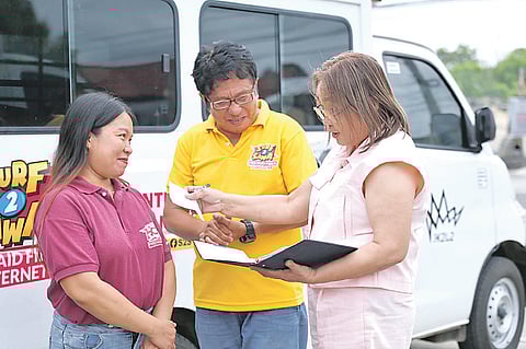 Converge S2S. Unlimited internet, unlimited smiles.