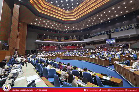 Abante dubs Romualdez’s
P3-B wealth ‘fake news’