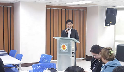Napolcom exec joins Dizon at DPWH
