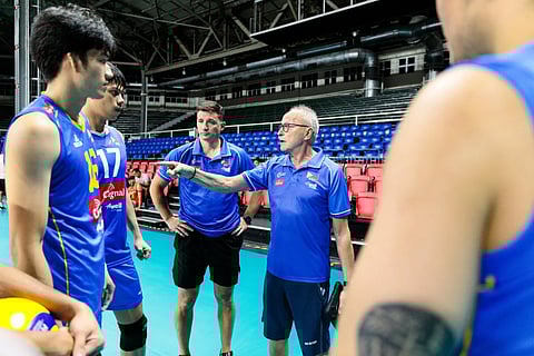 Young guns brace for battle