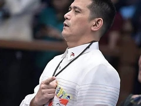 The Viral Photo of Senator Robin Padilla