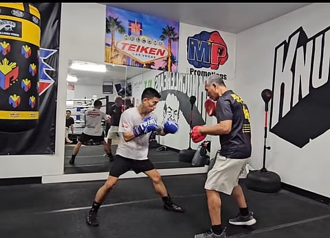 Filipino contender Jayson Vayson gets quality work alongside chief trainer Allan Alegria in Las Vegas.
