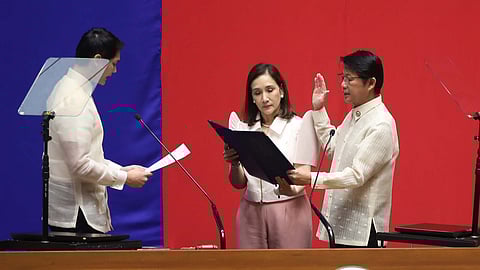 Stepping up Known for his ‘quiet leadership,’ Isabela 6th District Representative Faustino ‘Bojie’ Dy III takes his oath as the new House Speaker of the 20th Congress on Wednesday, replacing Leyte 1st District Representative Martin Romualdez. Speaker Dy garnered a total of 253 votes out of 317 members of the lower chamber.