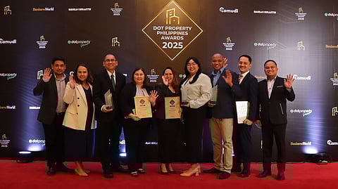 L-R: Chester Del Rosario (FLI Sustainability Manager), Geraldine Caringal (FLI VP Controllership Head), Mark Mulingbayan (FDC Chief Sustainability Officer), Sharon Luntao (FLI VP Regional General Manager – Mindanao), Ivy Gamotin (FLI Senior Project Development Manager - CDO and Butuan), Yvonne Alvarez (FLI Assistant Senior Project Development Manager – Mindanao), Louie Carandang (FLI VP Regional General Manager – Visayas), Carl Mondala (FLI Area Manager – Cebu), Archie Igot (FLI Senior AVP – Special Projects Visayas and Mindanao).